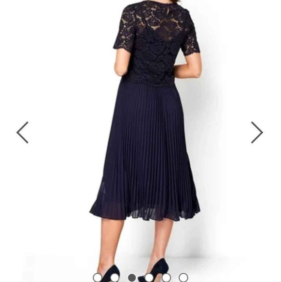 Dress with lace overlay - Picture 2 of 5